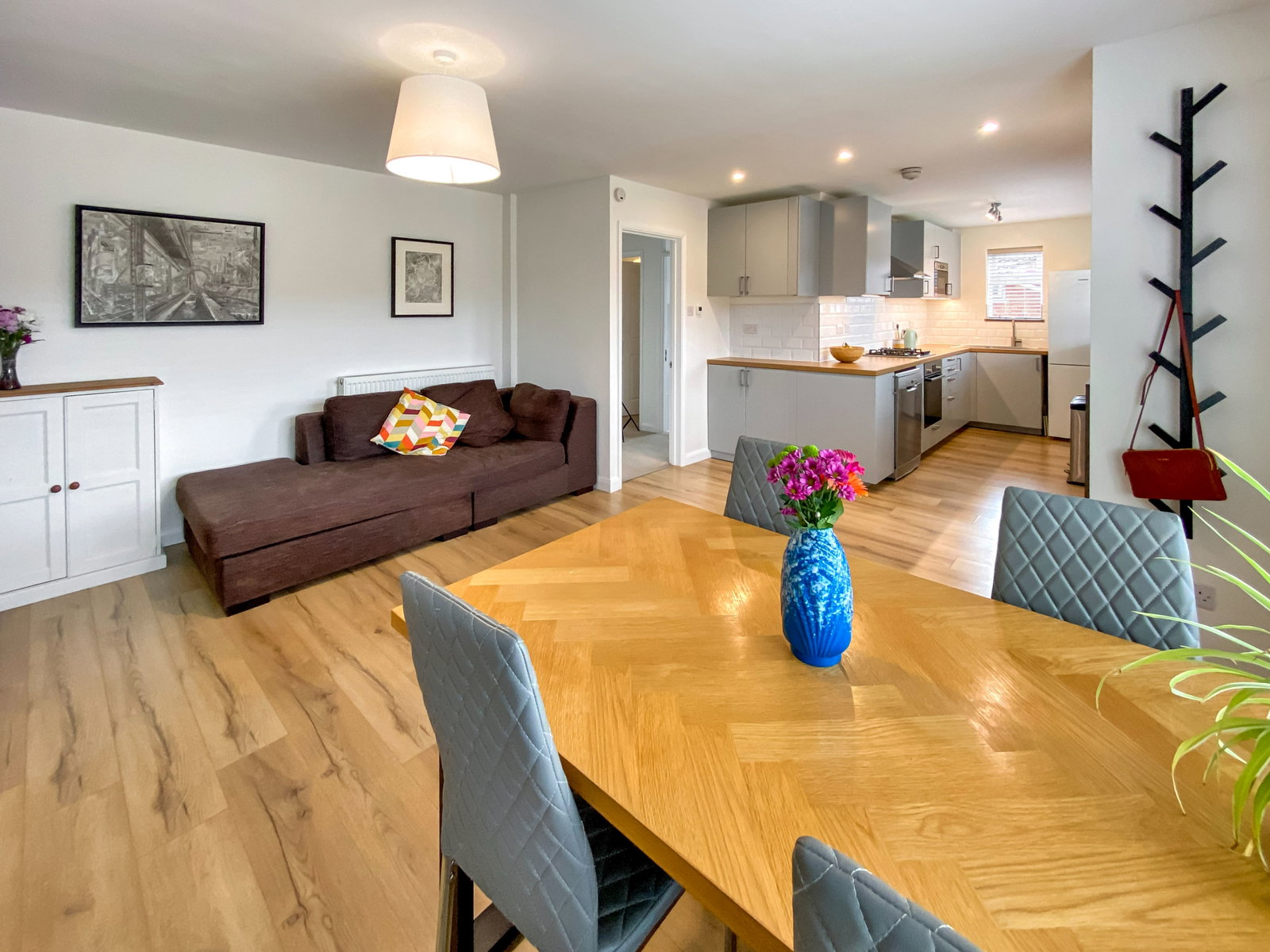 Semi Detached House in Ashford