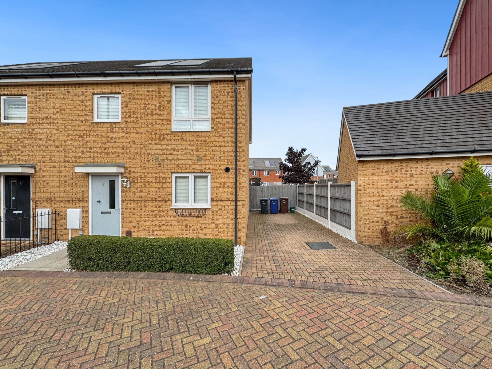 Semi Detached House in Grays