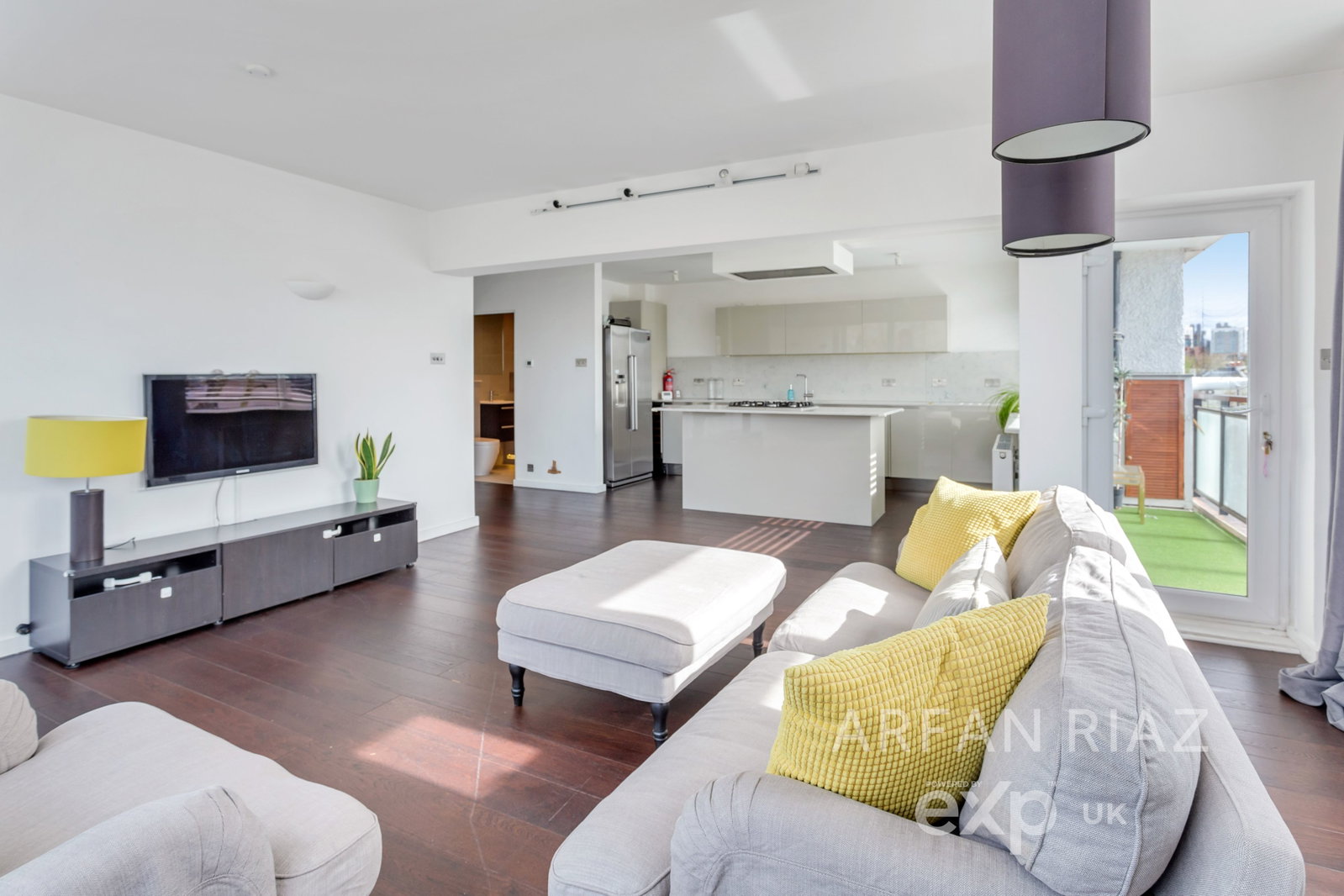 Flat in London