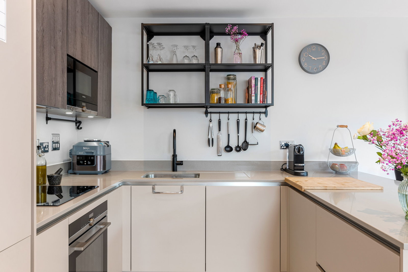 Penthouse in Purley