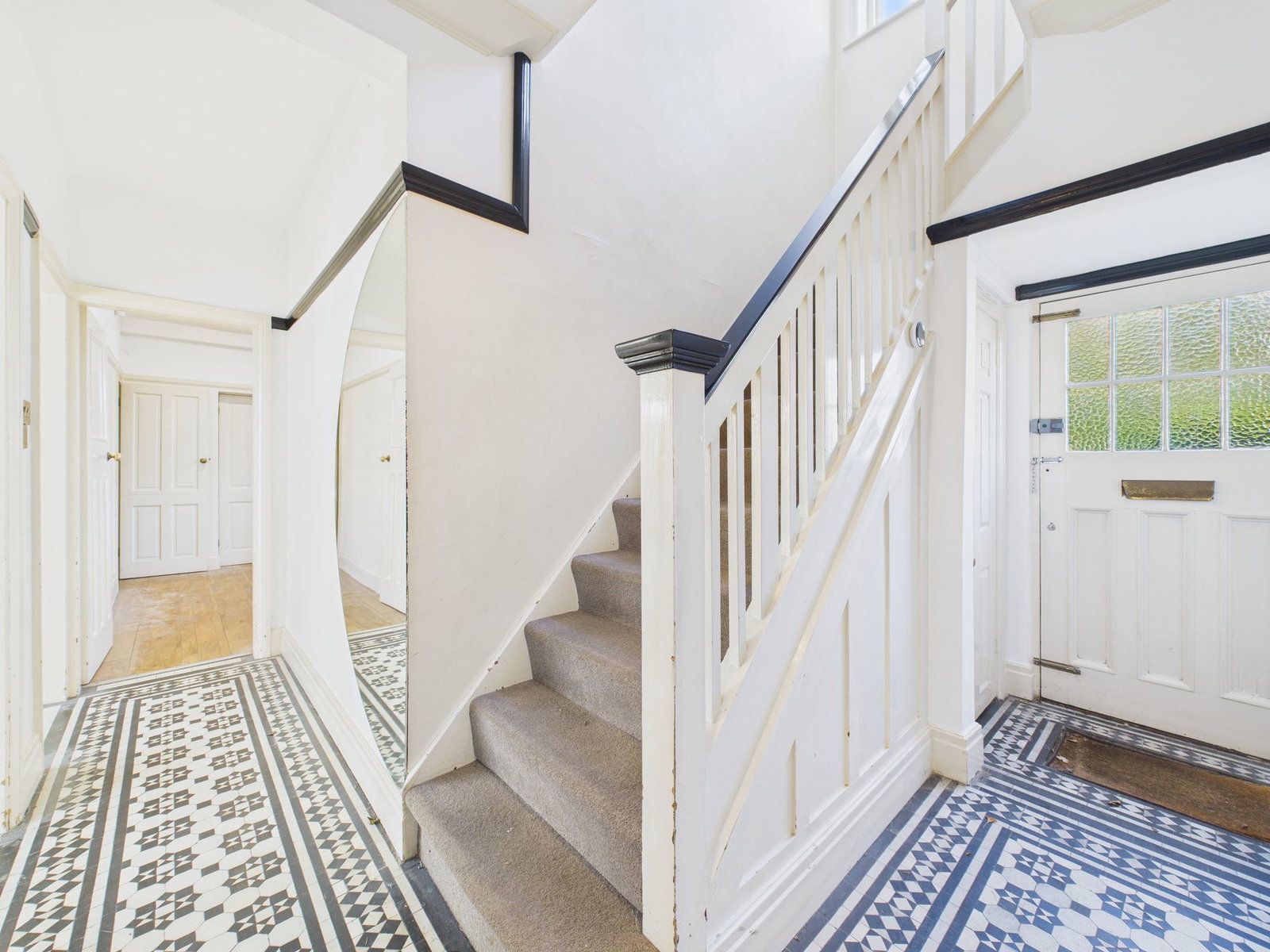Semi Detached House in Leicester