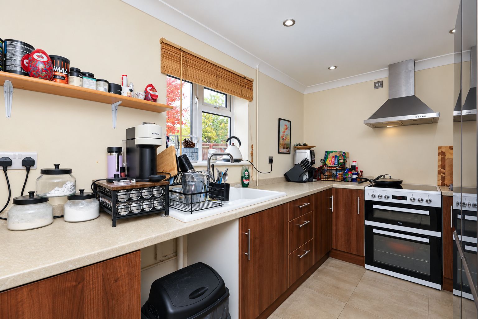 End Of Terrace House for sale in Huntingdon, Norfolk Road, Wyton, Huntingdon, PE28 2EF, 737 m²