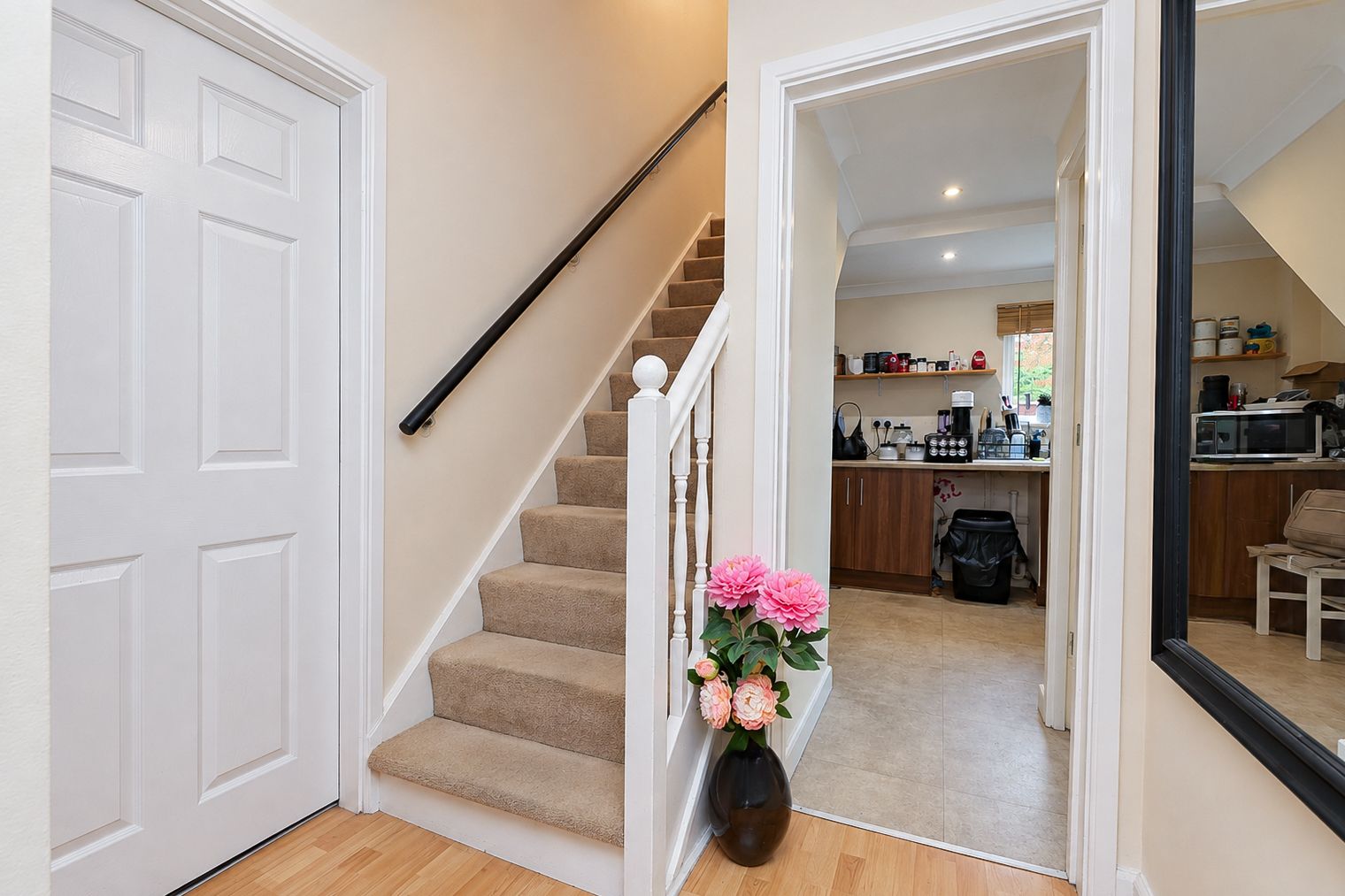 End Of Terrace House for sale in Huntingdon, Norfolk Road, Wyton, Huntingdon, PE28 2EF, 737 m²