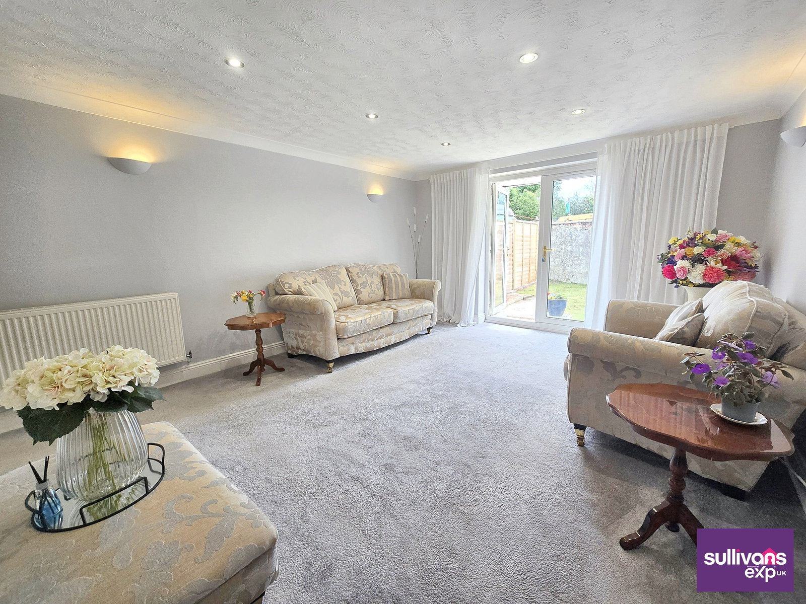 End Of Terrace House in Ammanford