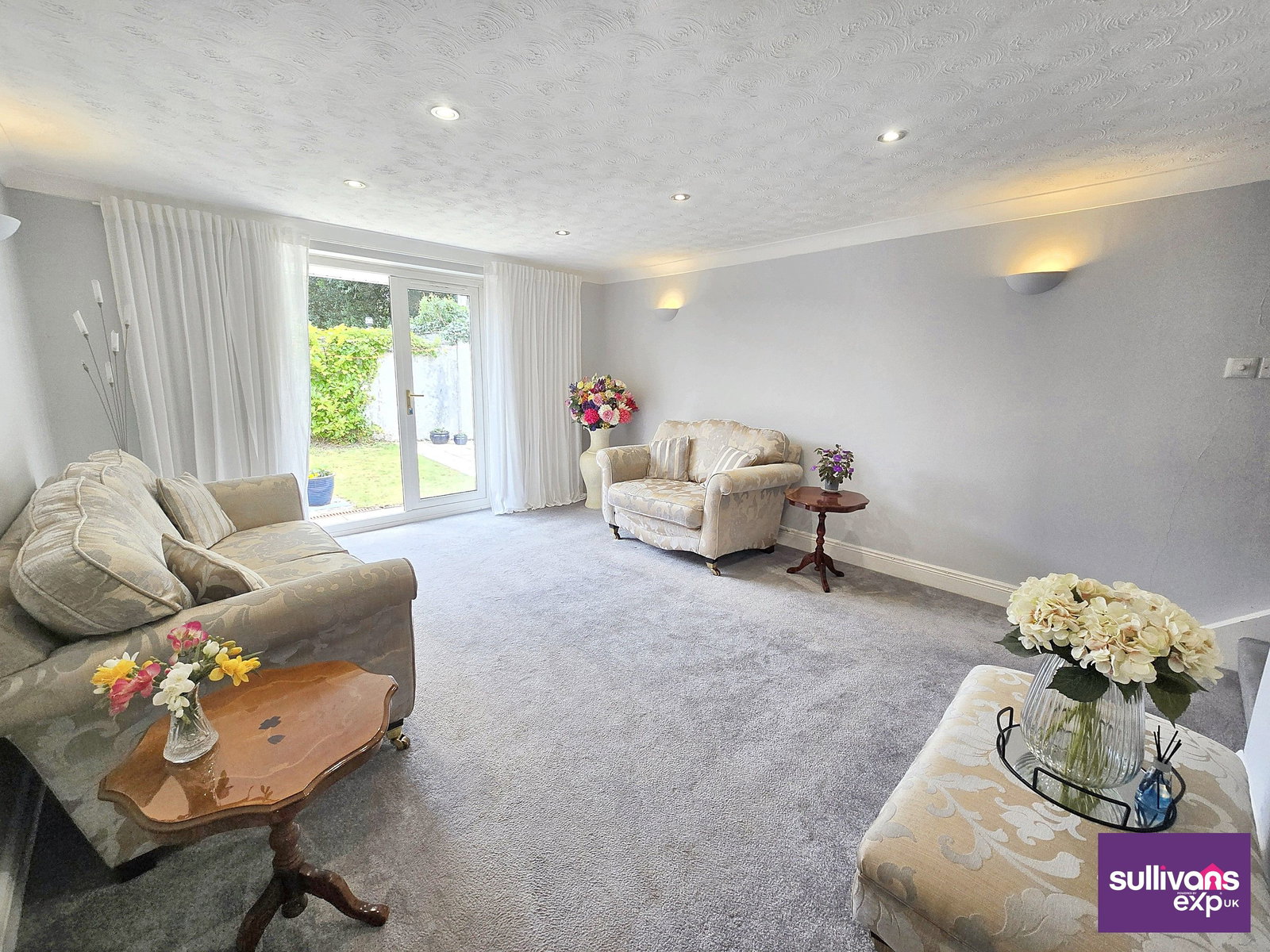 End Of Terrace House in Ammanford