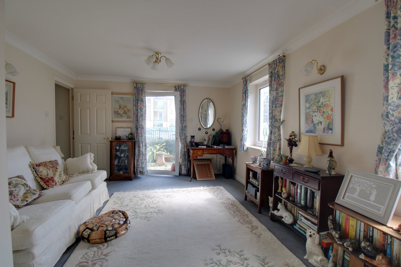 Flat in Brighton Marina Village