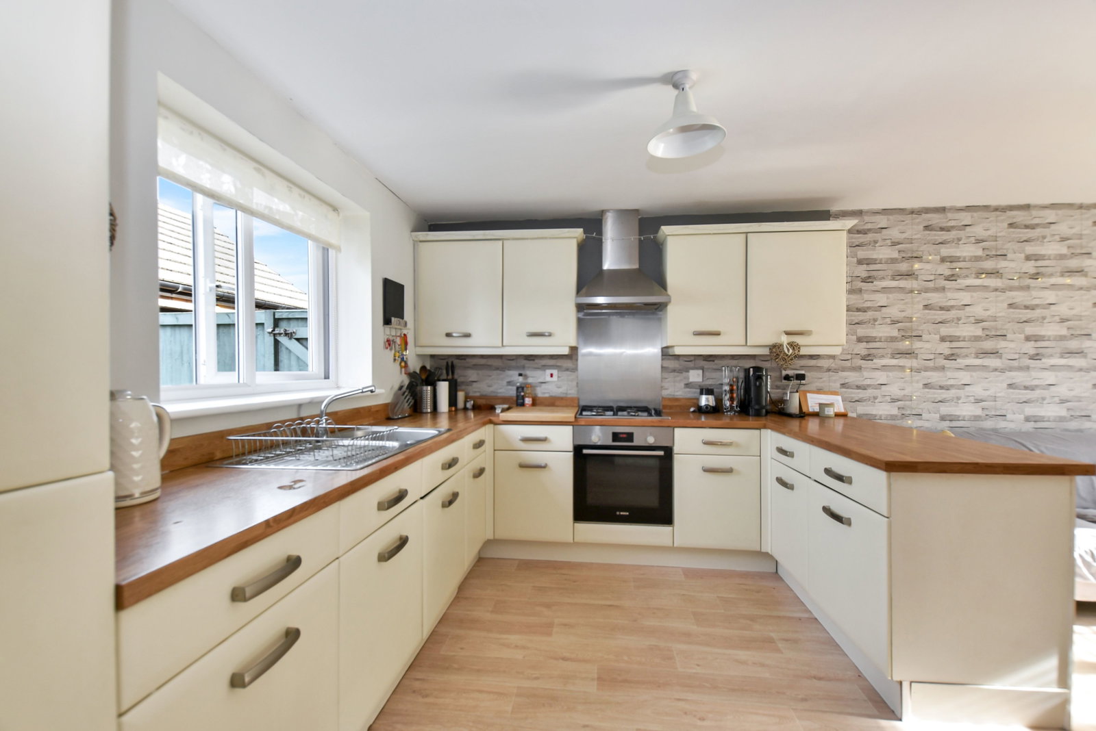 Detached House in Wakefield