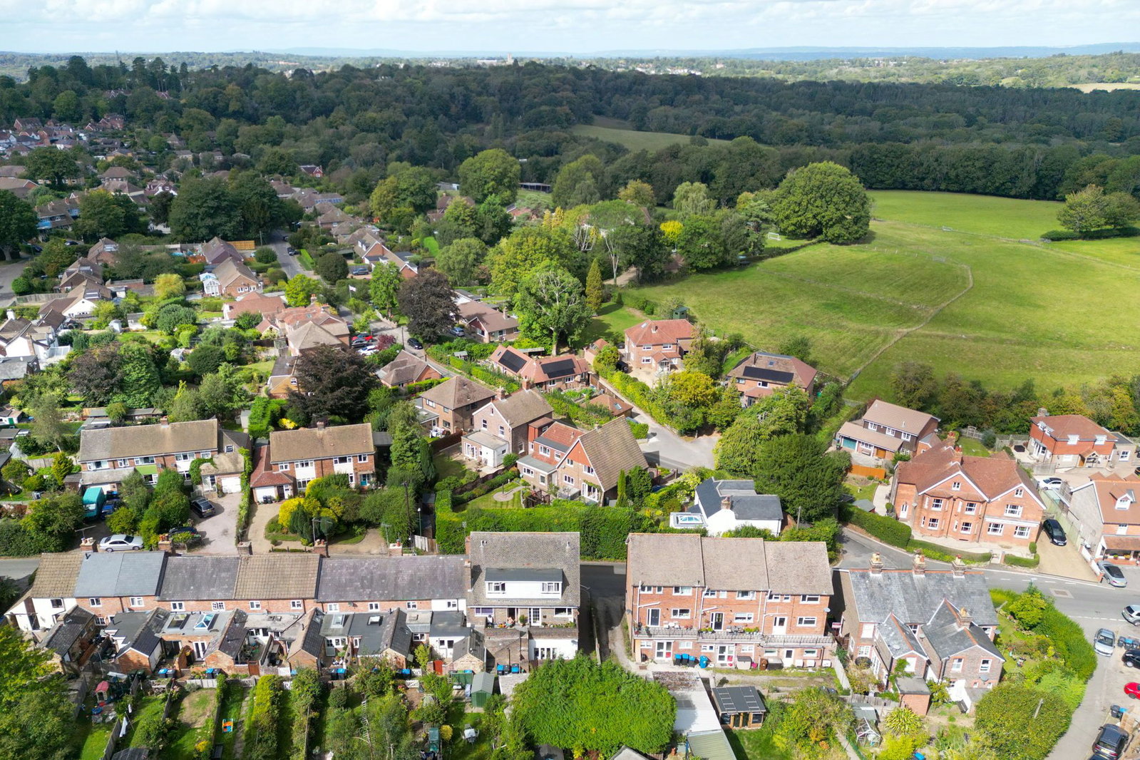 Detached House in East Grinstead