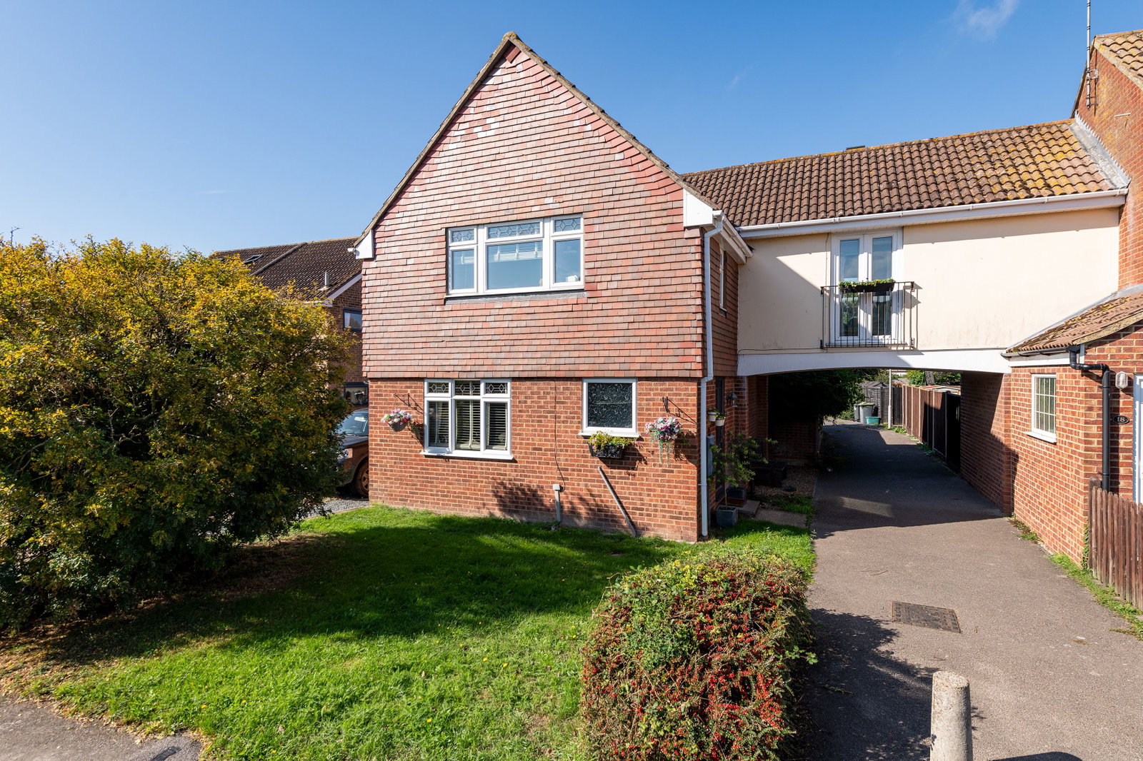 Link Detached House in Rochester