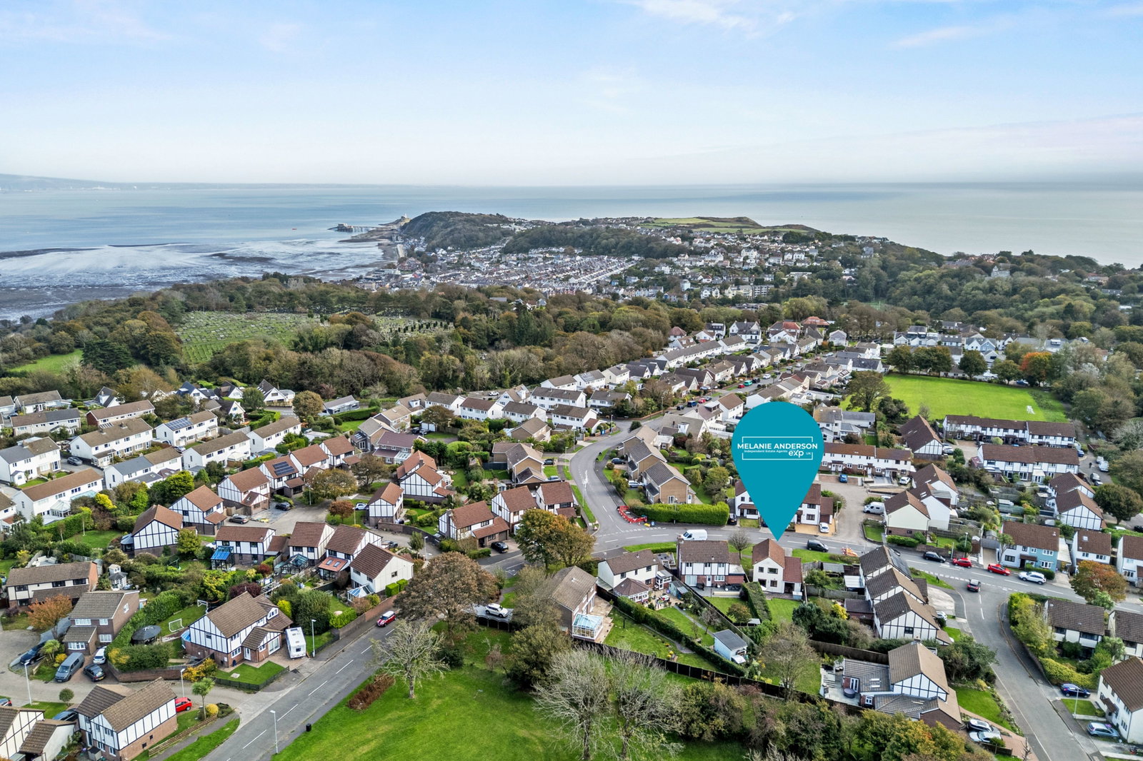 Detached House in Swansea