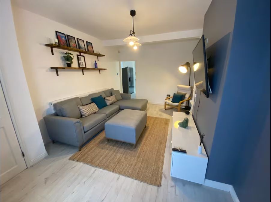 Semi Detached House in Manchester