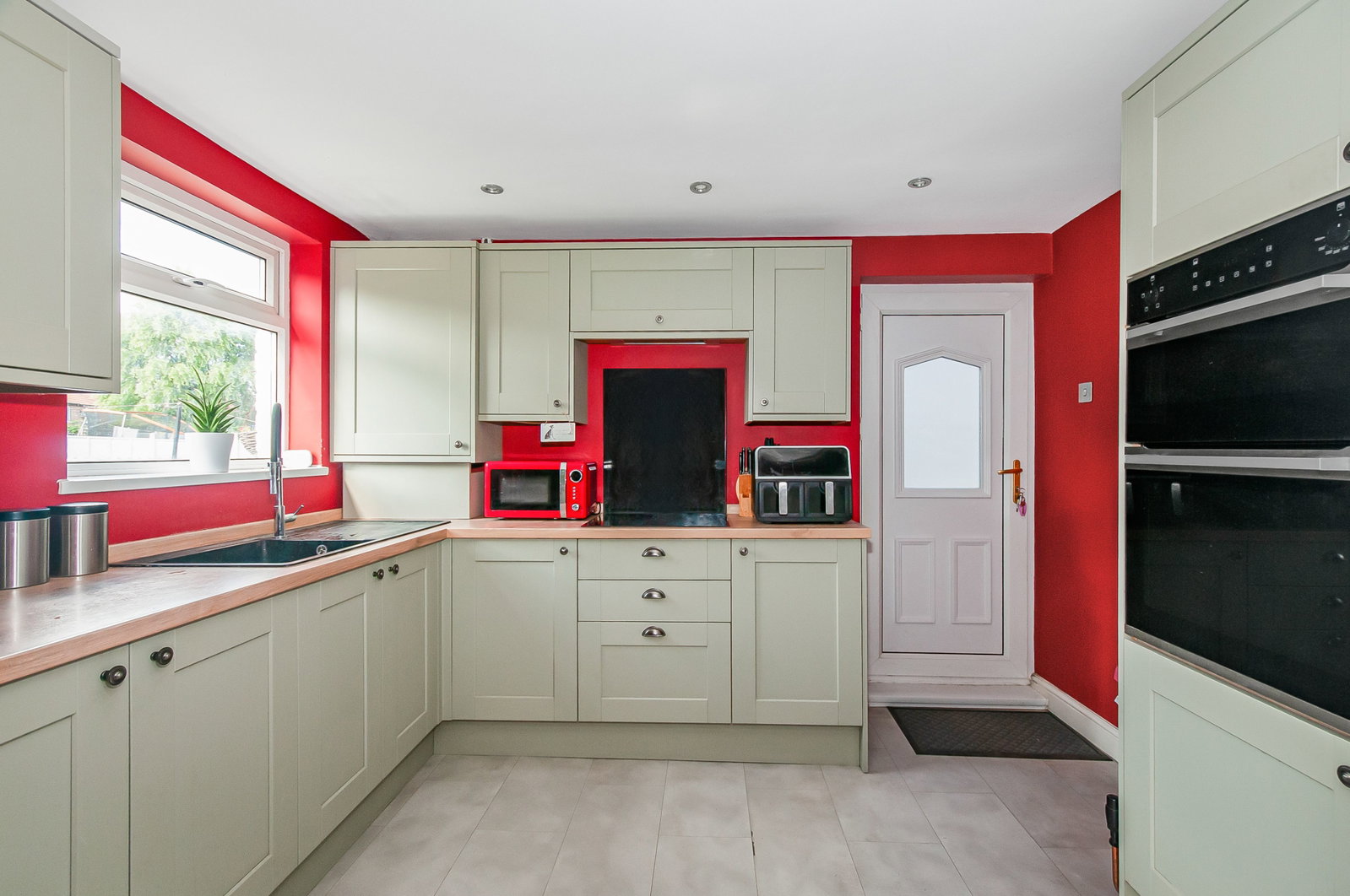 Semi Detached House in Beverley