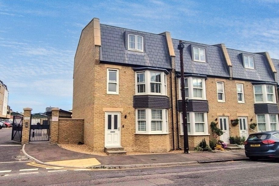 End Of Terrace House in Herne Bay
