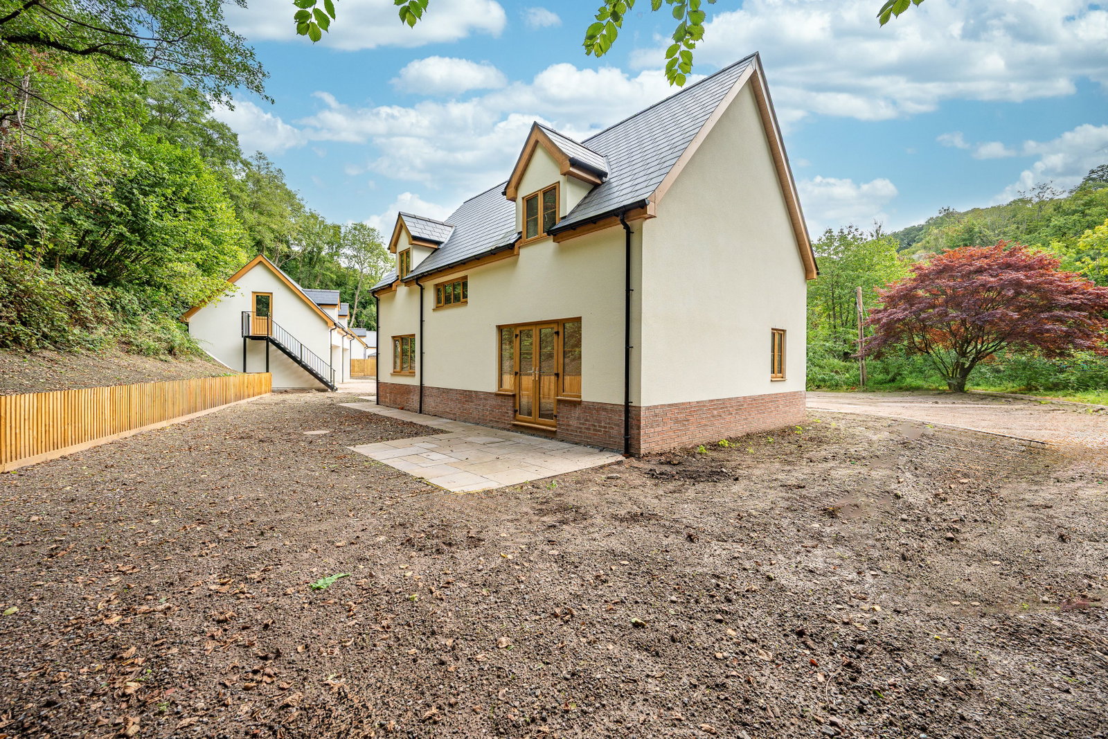 Detached House for sale in Abergavenny, Forge Row, Gilwern, 2000 m²