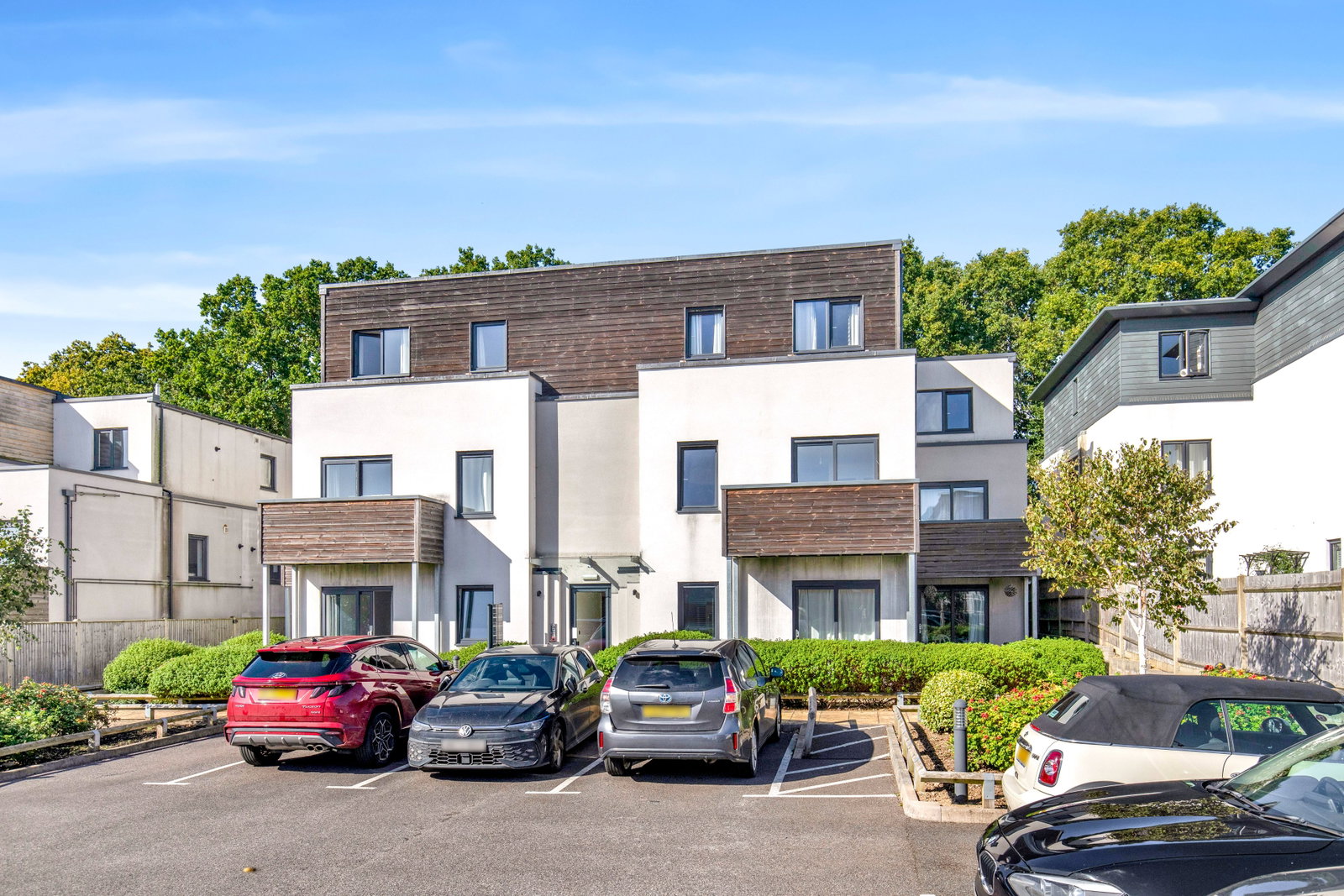 Apartment in Burgess Hill