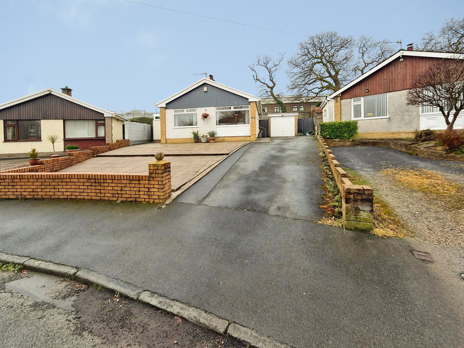 Bungalow in Gowerton