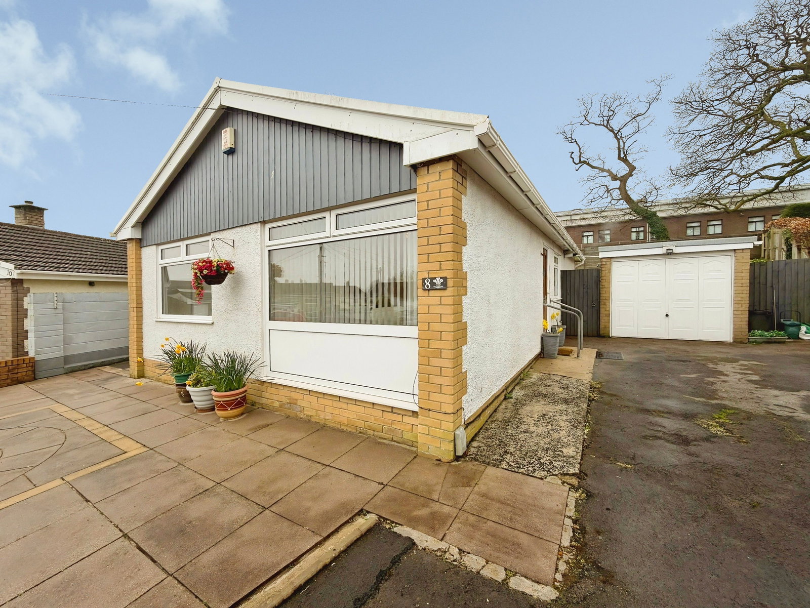 Bungalow in Gowerton