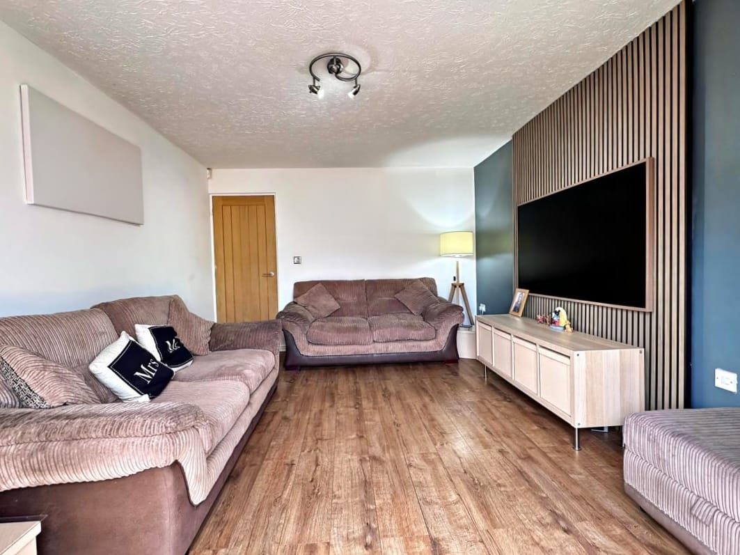 Detached House in Oldbury