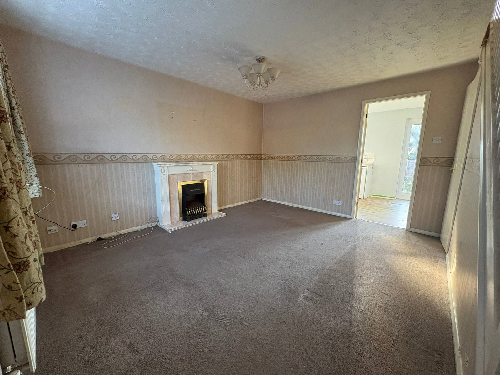 Semi Detached House in Leicester