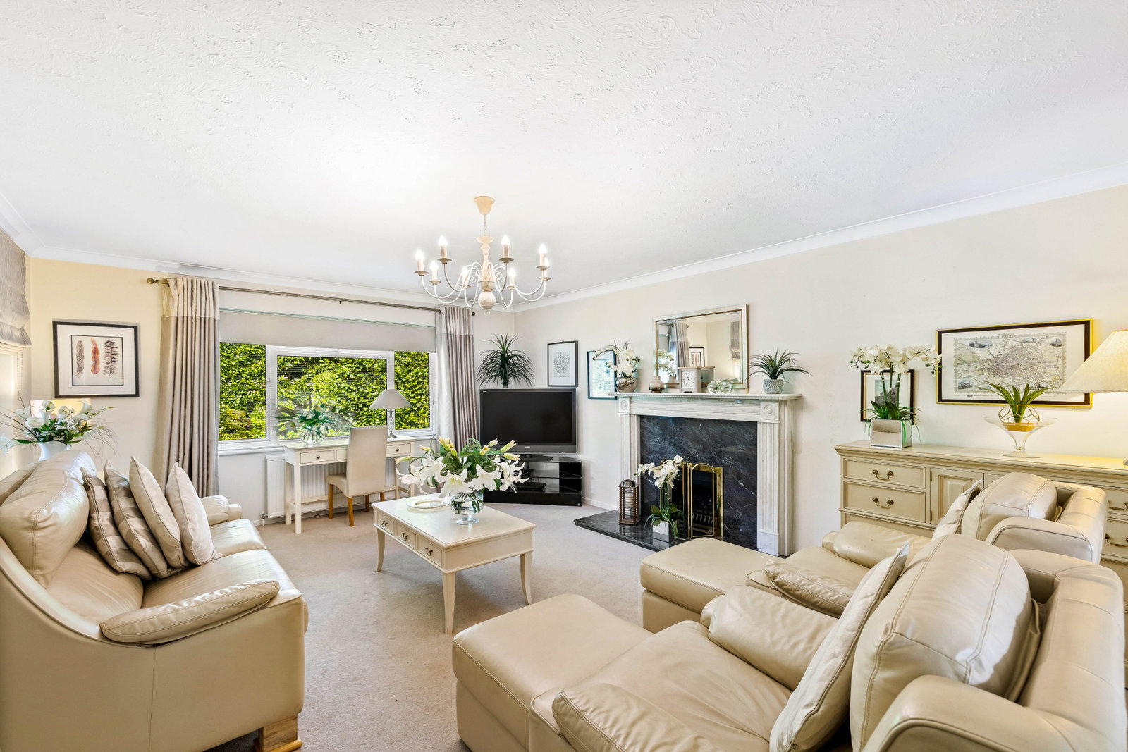 Bungalow for sale in Lingfield, Claridge Gardens, Dormansland
