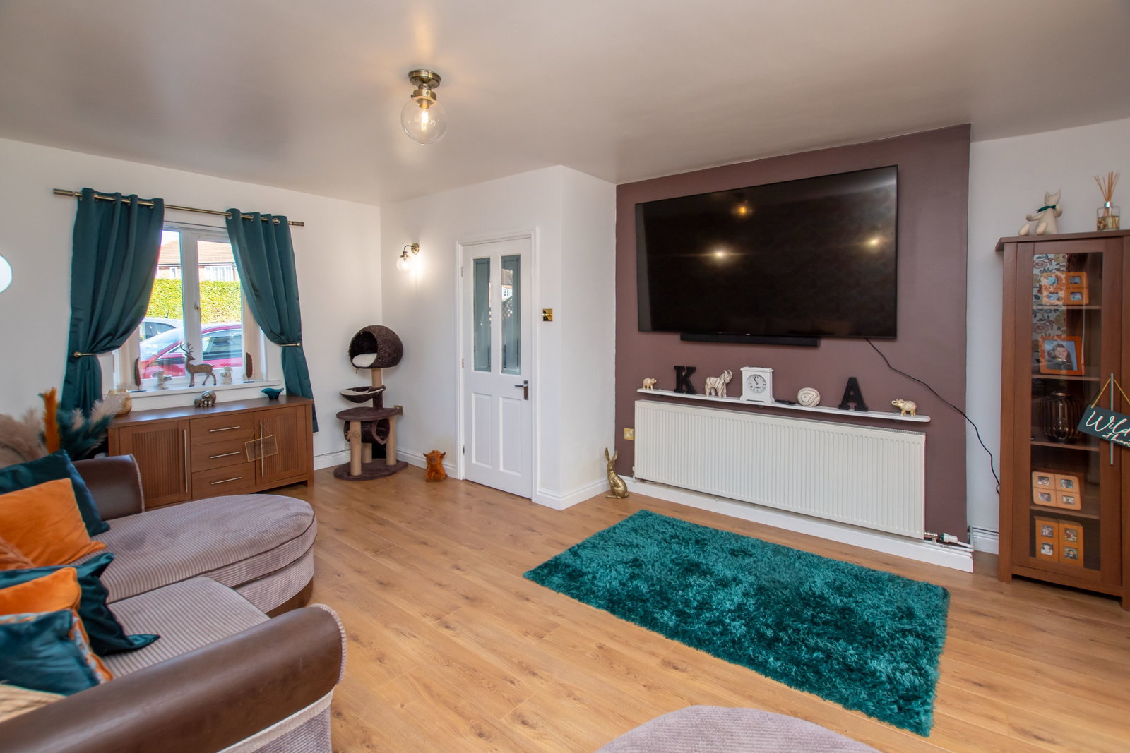 Semi Detached House in Louth