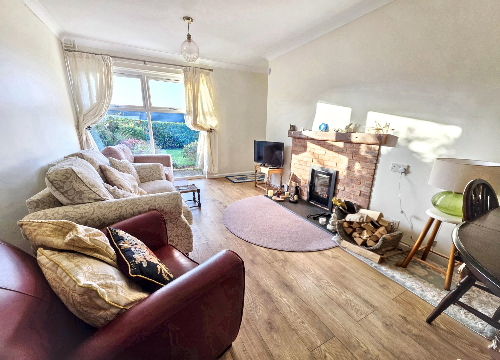 Semi Detached Bungalow in Saltash