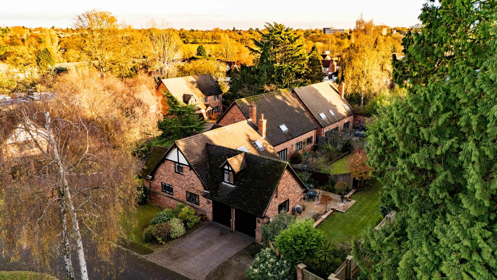 Detached House for sale in Sutton Coldfield, Farways, Keepers Gate Close, Sutton Coldfield, B74