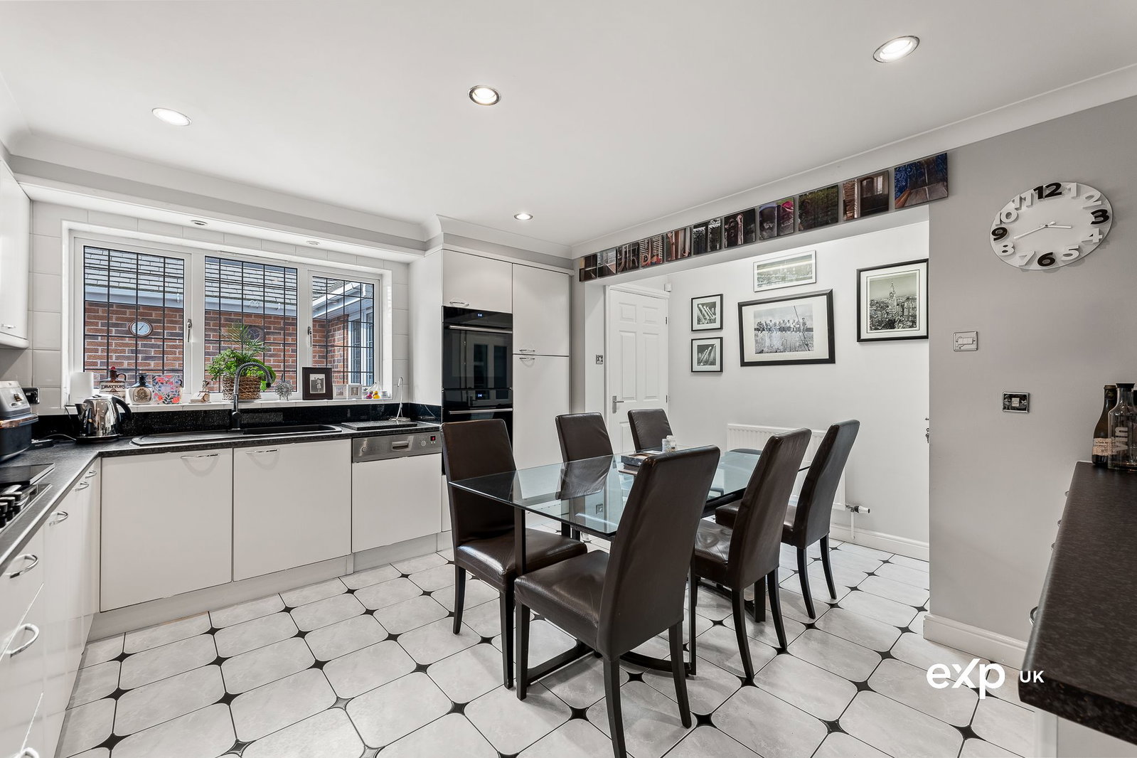 Detached House in Nottingham
