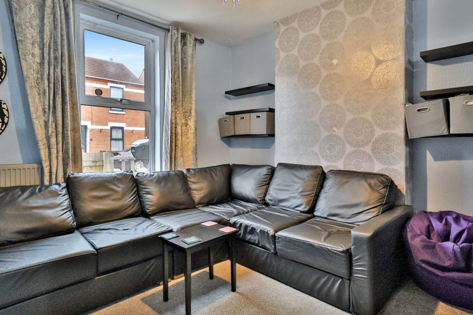 Semi Detached House in Gloucester