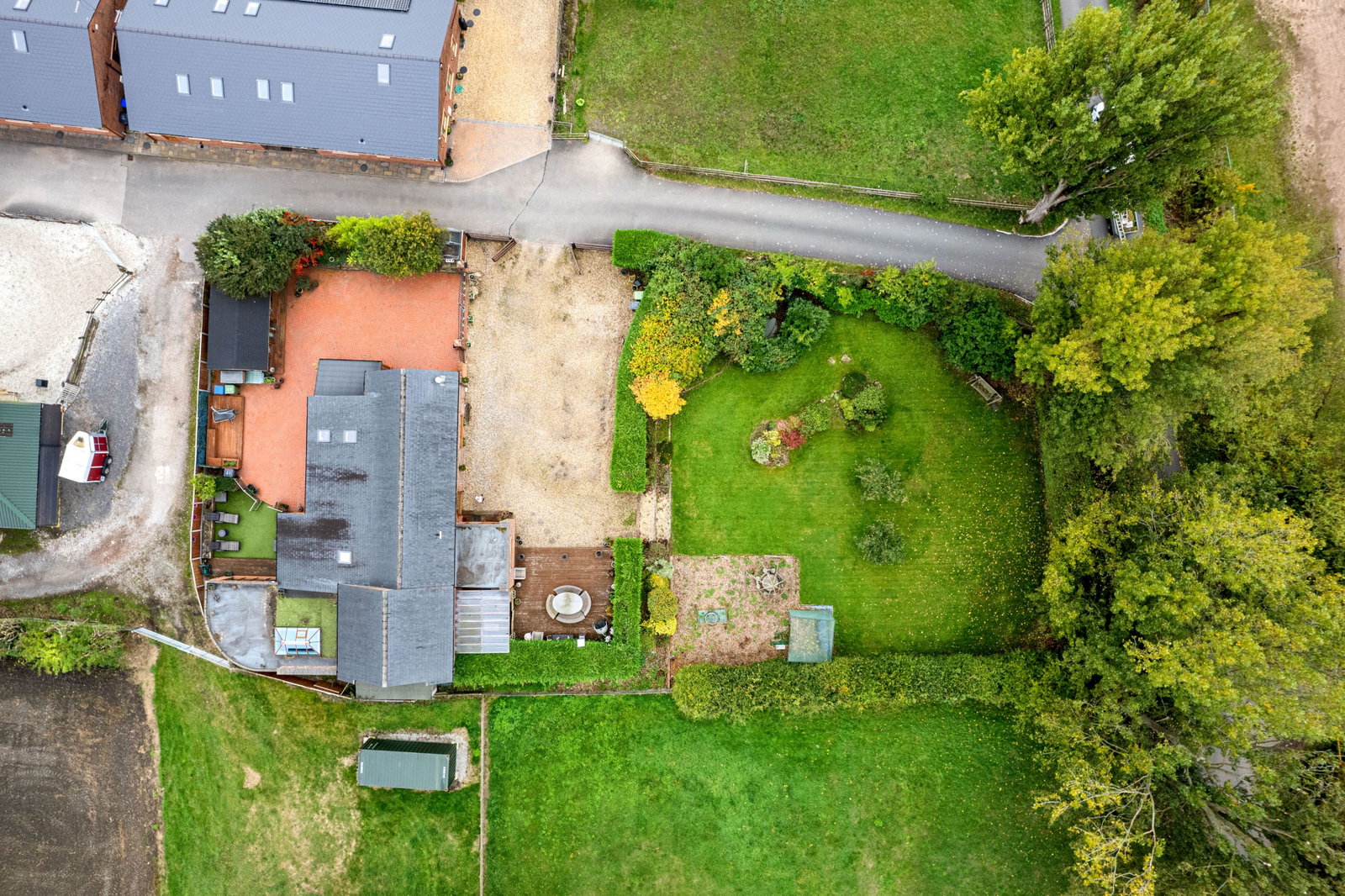 Detached House in Leigh