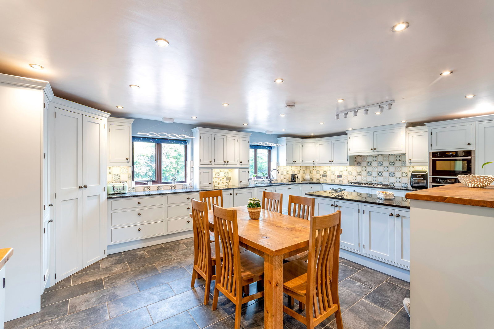 Detached House in Newark