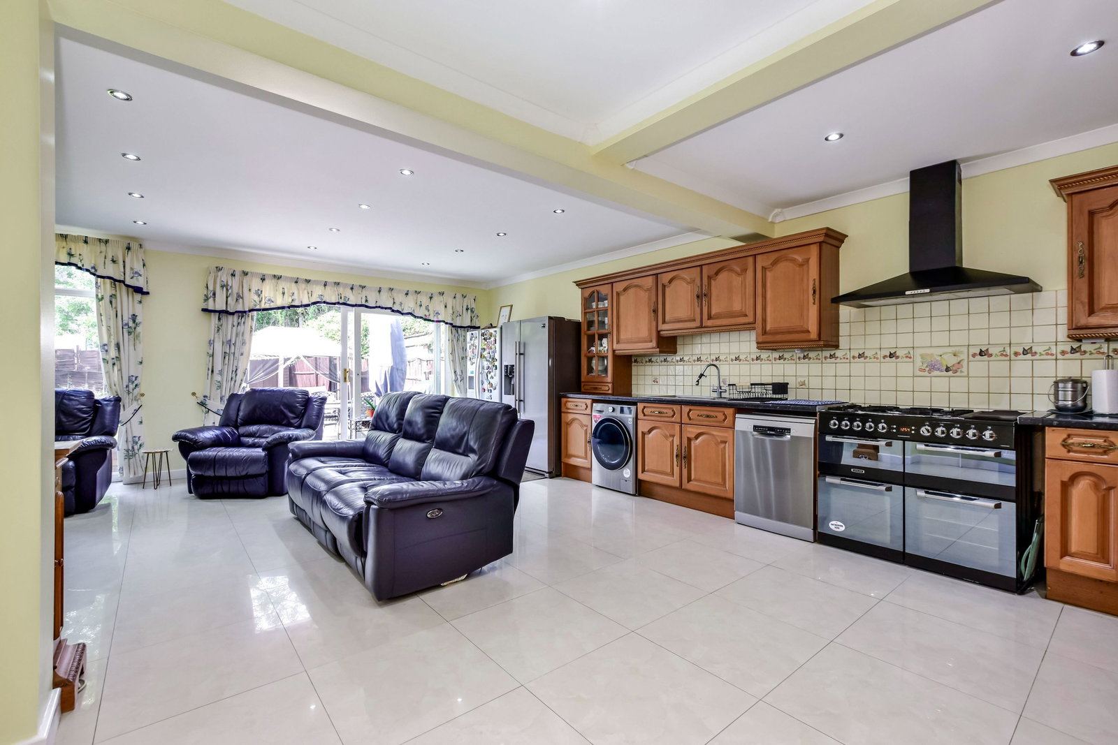 Semi Detached House in Pinner
