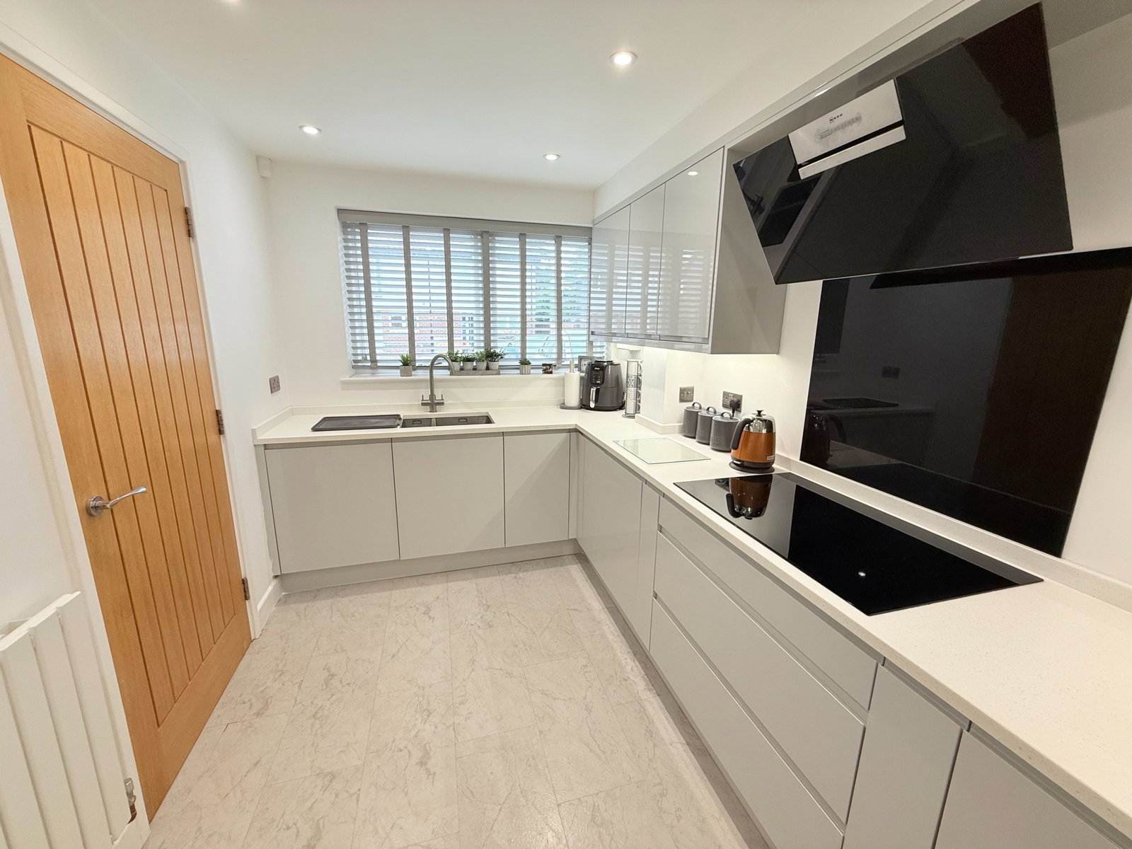 Semi Detached House in Gravesend