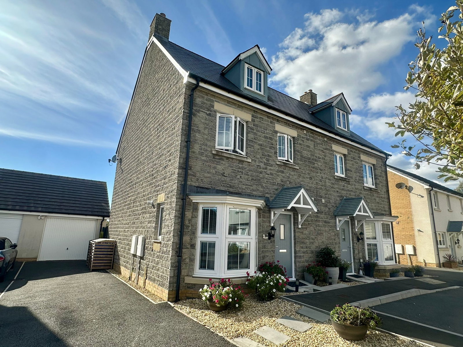 Semi Detached House in Llanelli