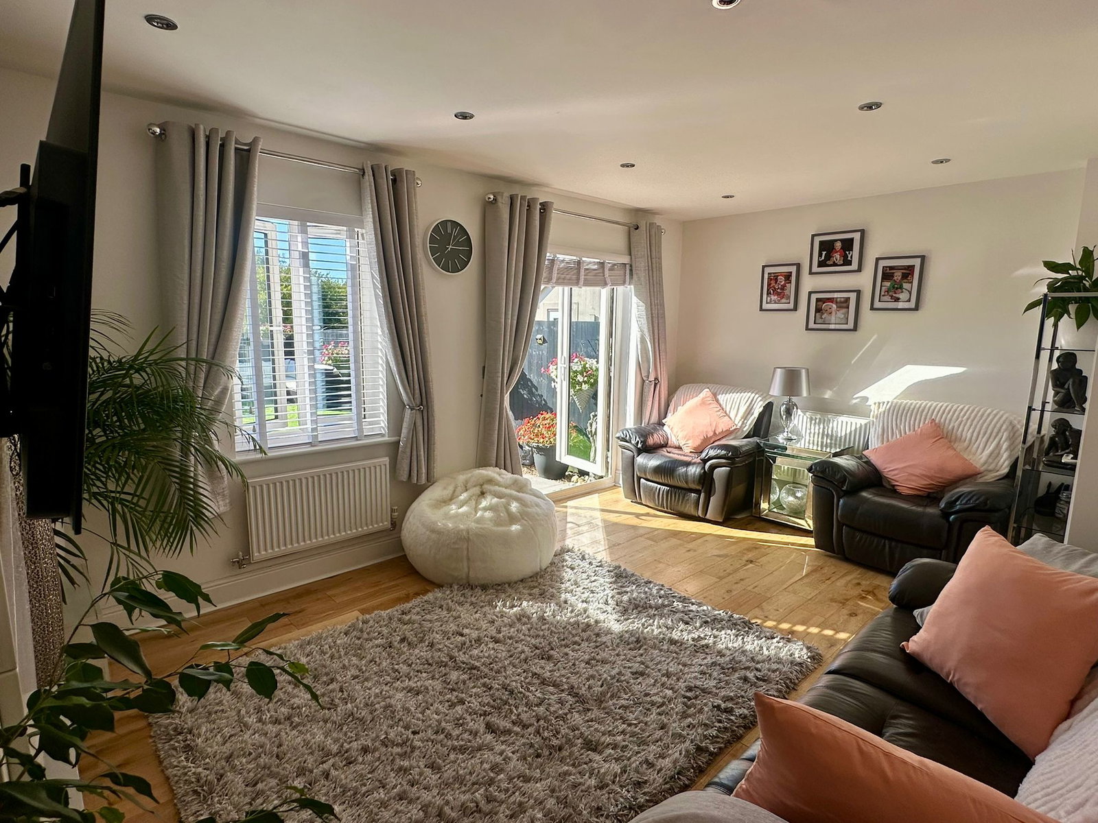Semi Detached House in Llanelli