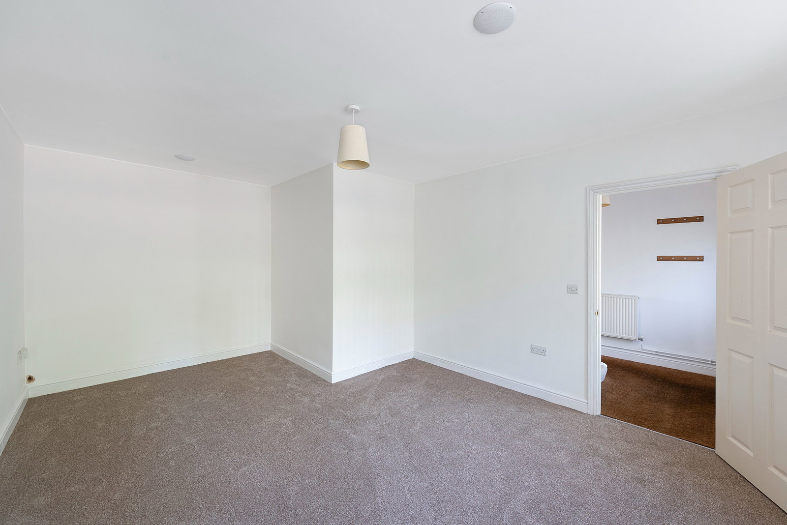 Detached House in Ely