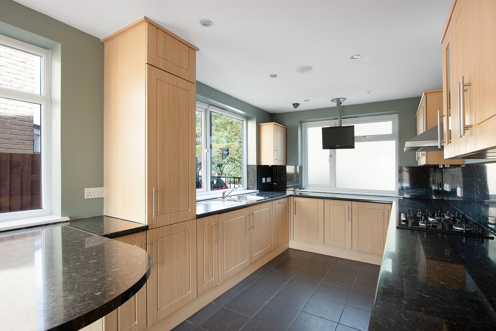 Detached House in Ely