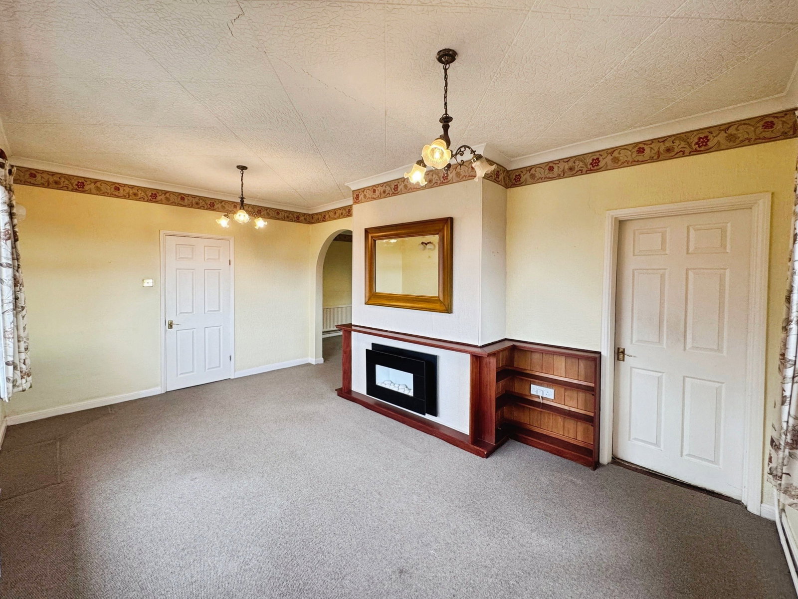 Detached House in Port Talbot