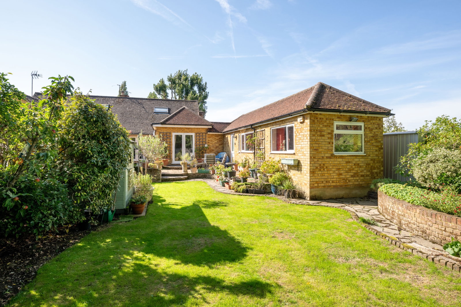 Semi Detached House in Aylesbury