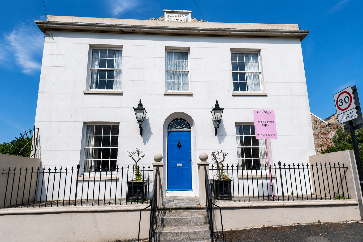 Detached House in Broadstairs