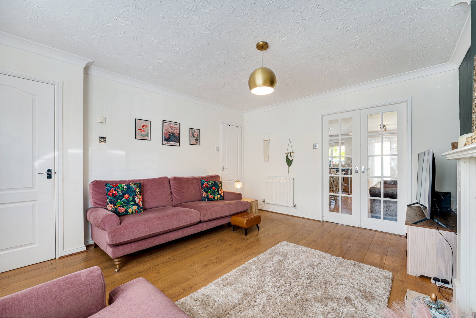 Semi Detached House in Leigh
