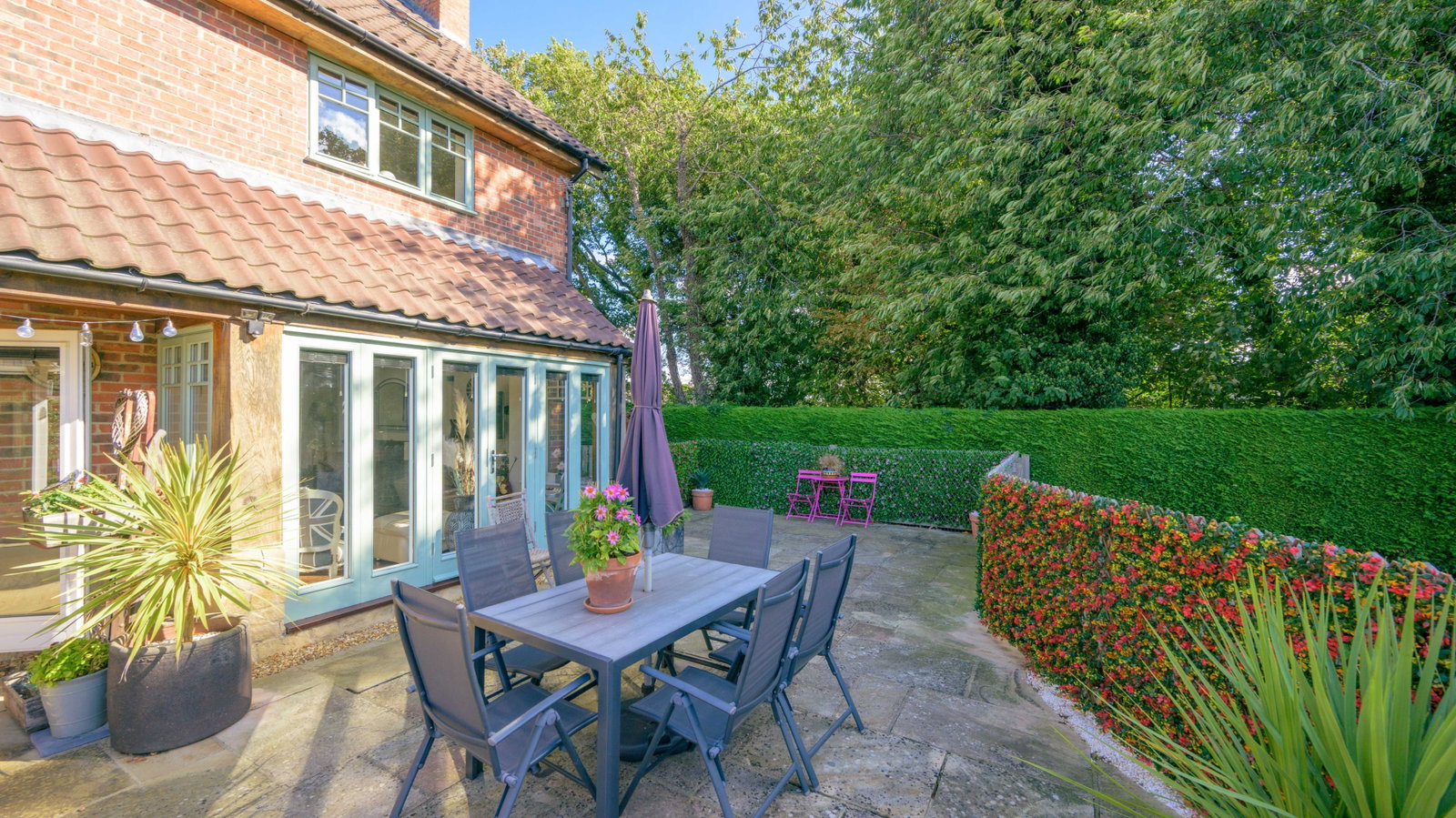 Detached House for sale in Grantham, Woodland View on Manor Drive in Harlaxton, Grantham, 3250 m²