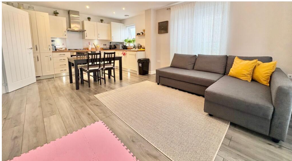 Apartment in Milton Keynes