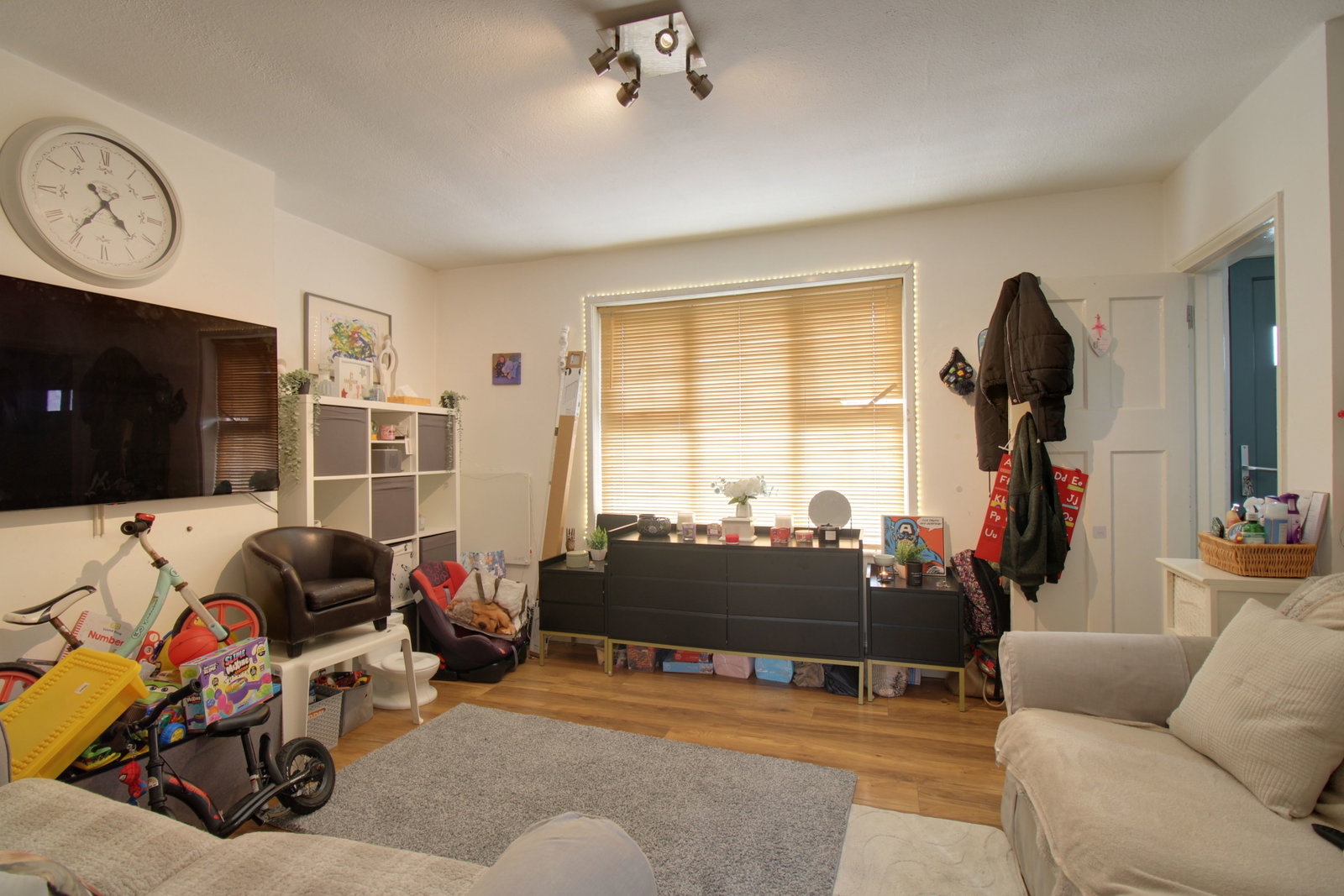 Semi Detached House in Hove