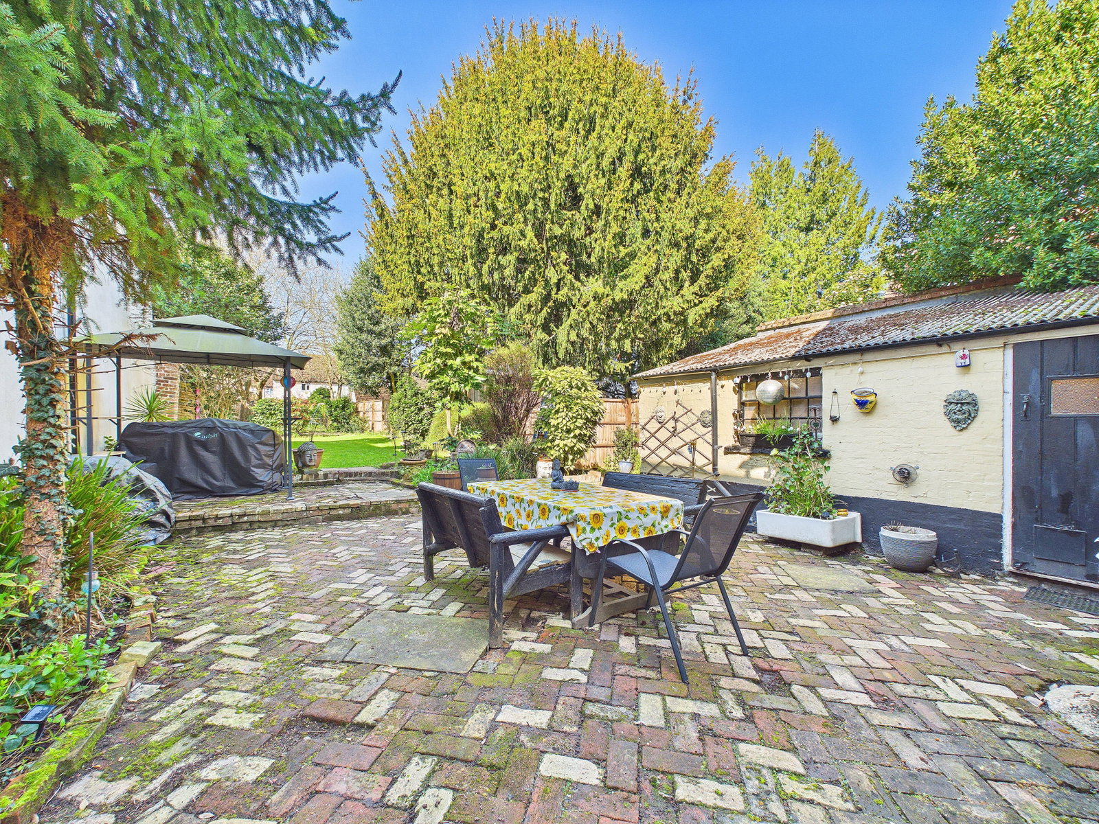 Semi Detached House in Braintree