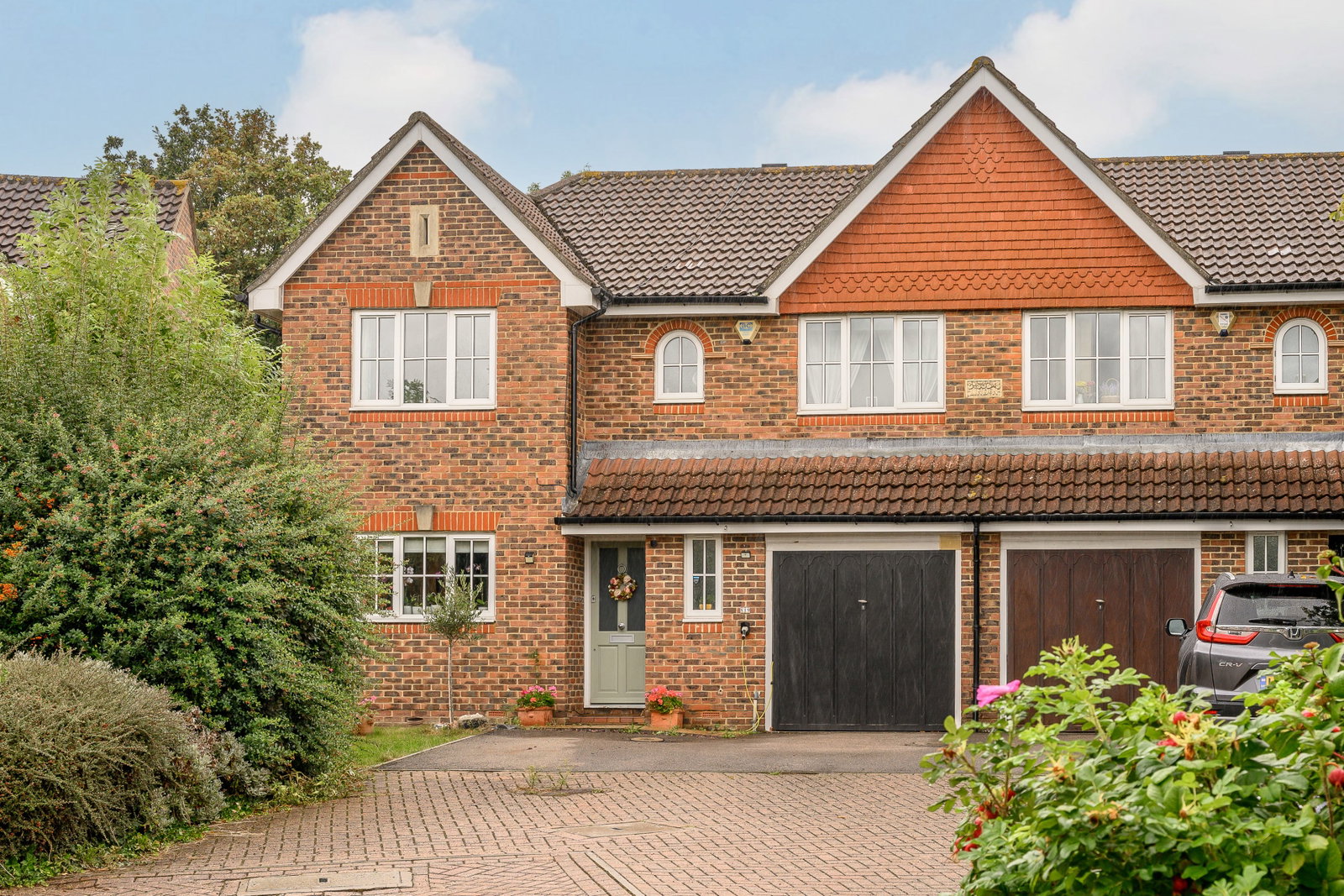 Semi Detached House in Leatherhead