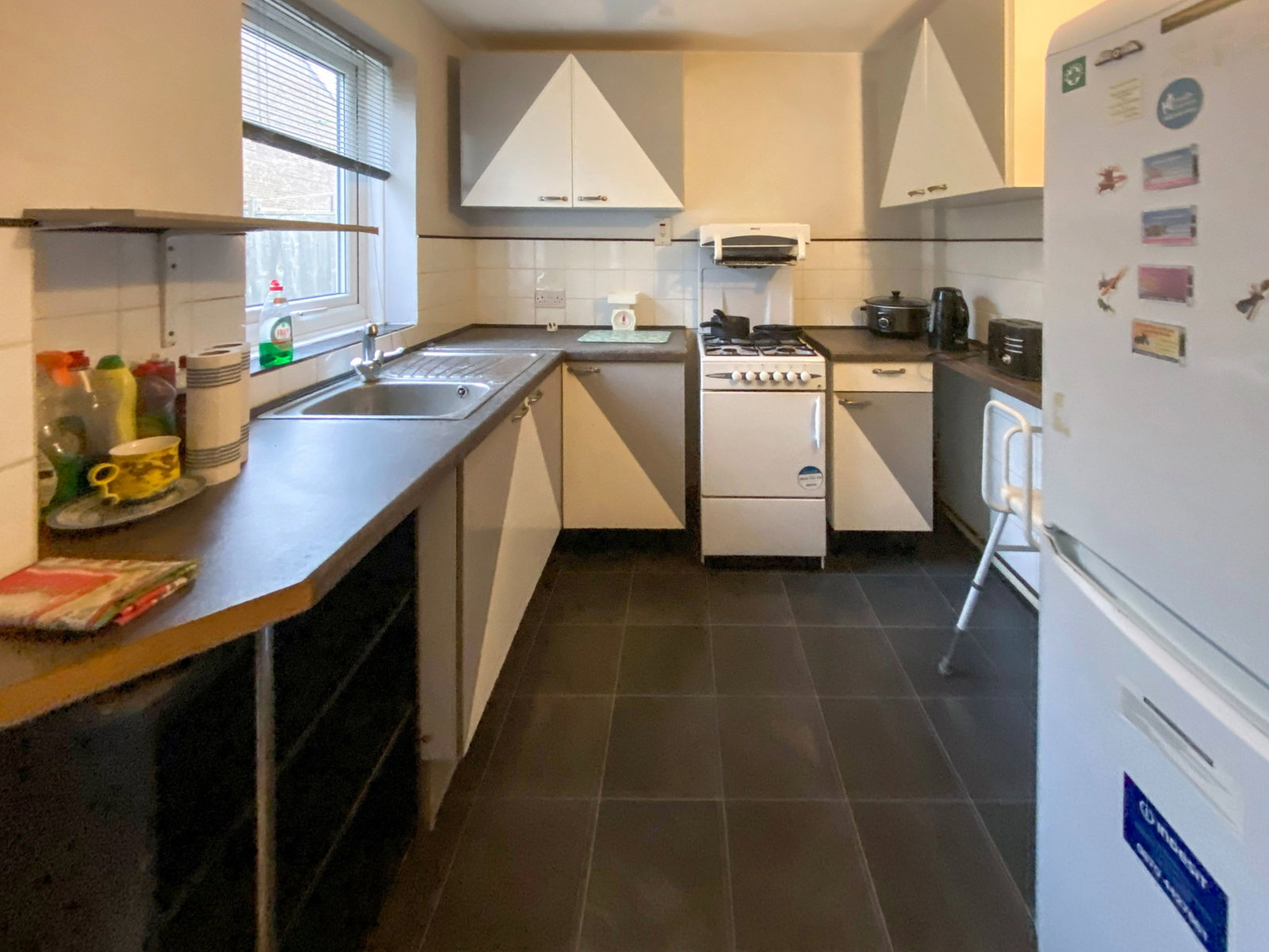 End Of Terrace House in Ashford 4