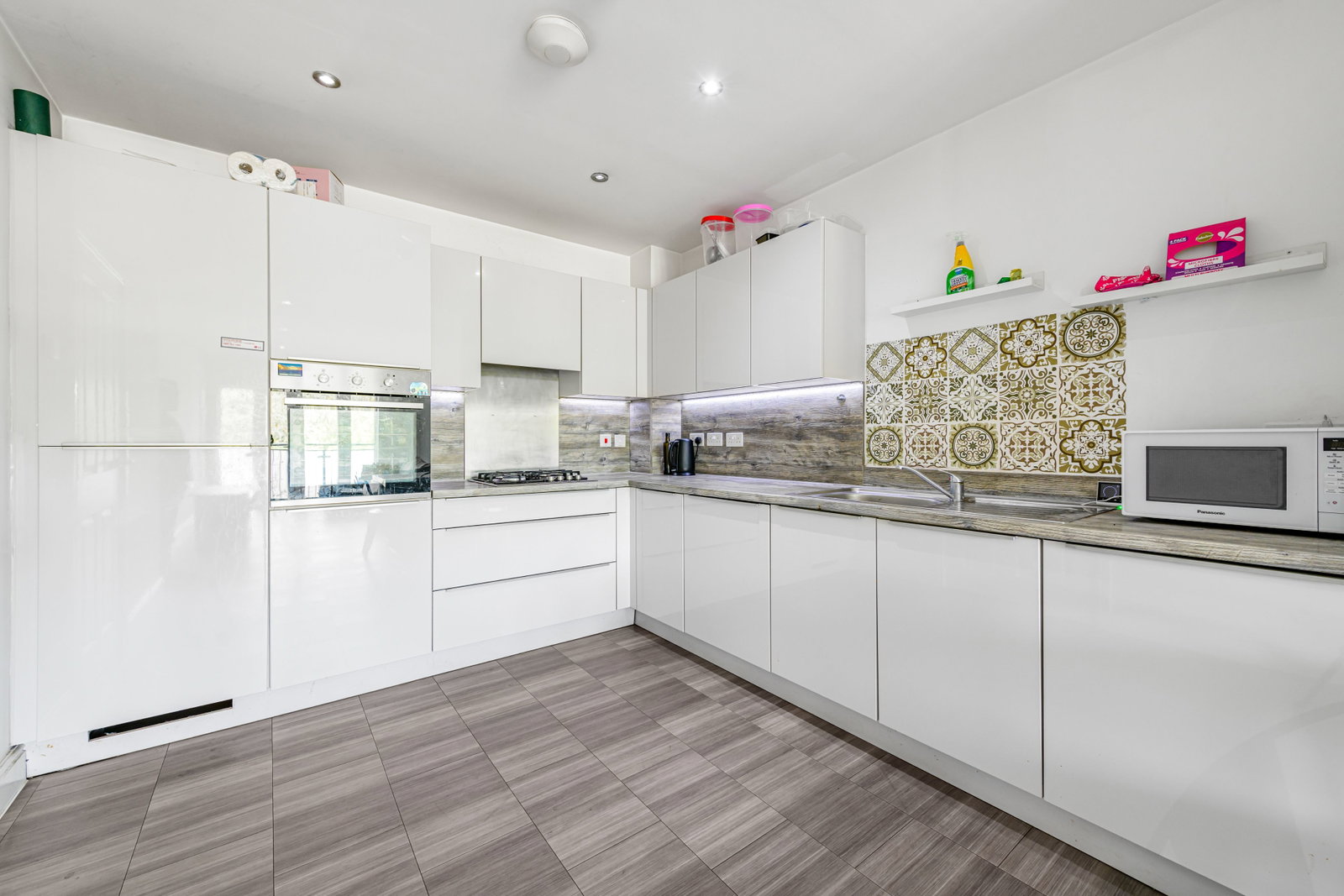 Apartment in Harrow