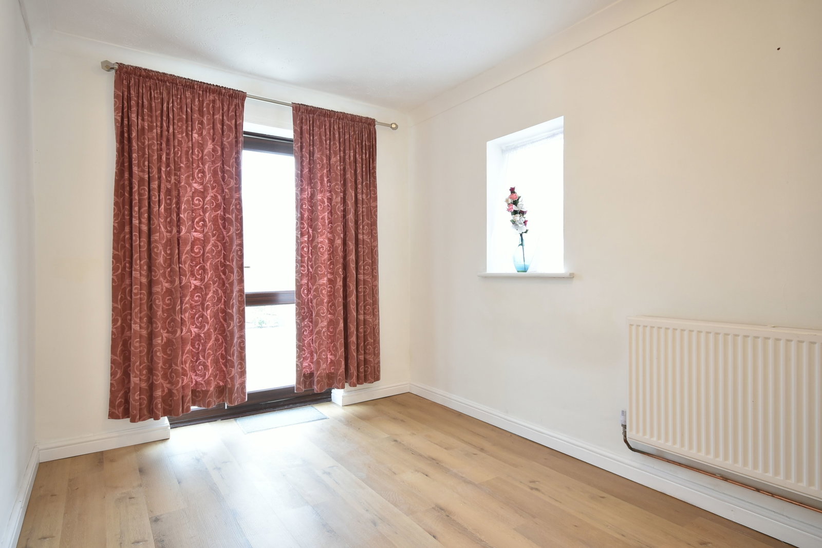 Semi Detached House in Canterbury