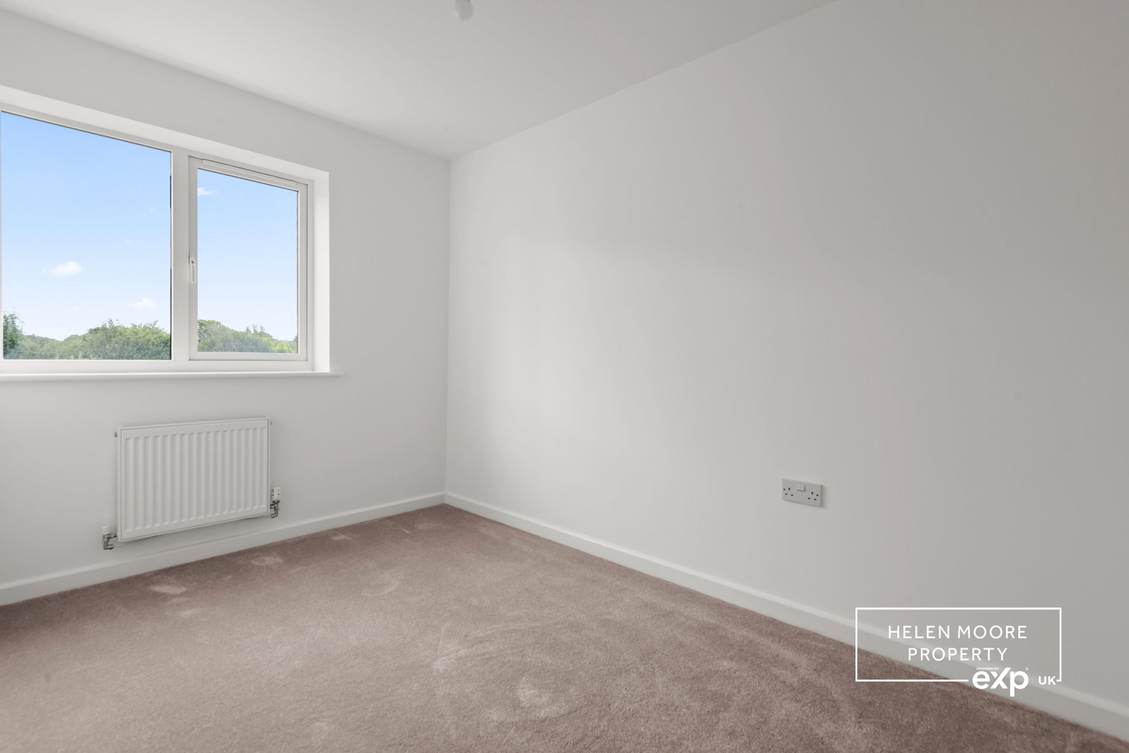 Detached House for sale in South Brent, Creber Drive, South Brent, Devon